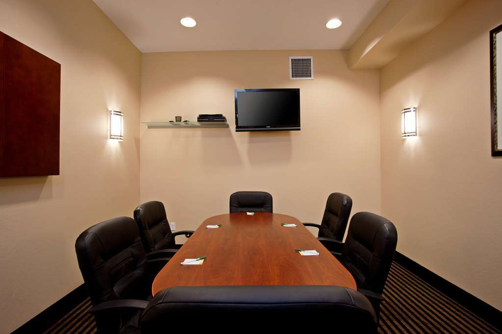 La Quinta By Wyndham Ne Long Beach/Cypress Hawaiian Gardens Einrichtungen foto