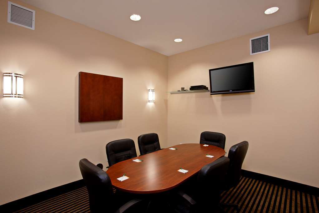 La Quinta By Wyndham Ne Long Beach/Cypress Hawaiian Gardens Einrichtungen foto
